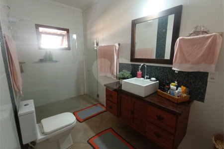 Chácara à venda com 3 quartos, sendo 1 suíte,  em Vila São Gonçalo, Itapetininga, SP