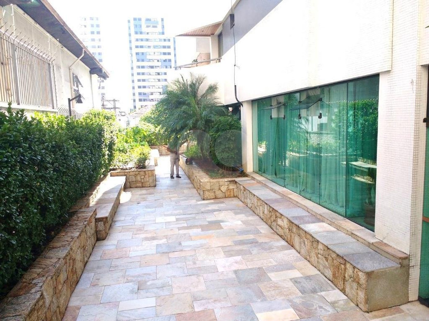 Apartamento à venda com 3 suítes em Aclimação, São Paulo, SP