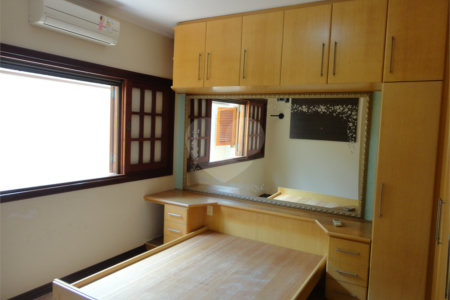 Casa à venda com 3 quartos, sendo 1 suíte, em Santa Marina, Valinhos, SP