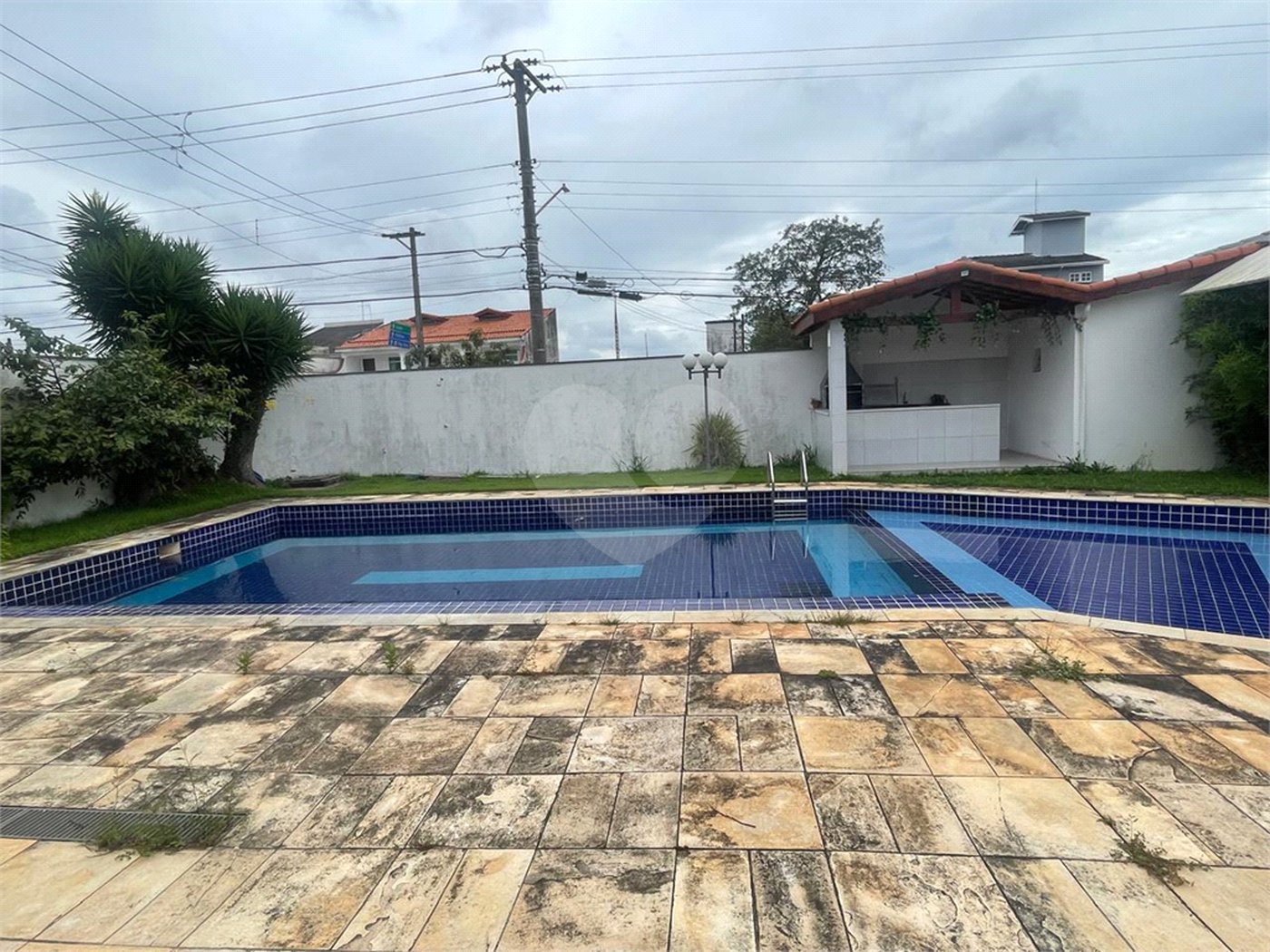 Sobrado à venda com 3 quartos, sendo 1 suíte,  em Jardim Armênia, Mogi das Cruzes, SP