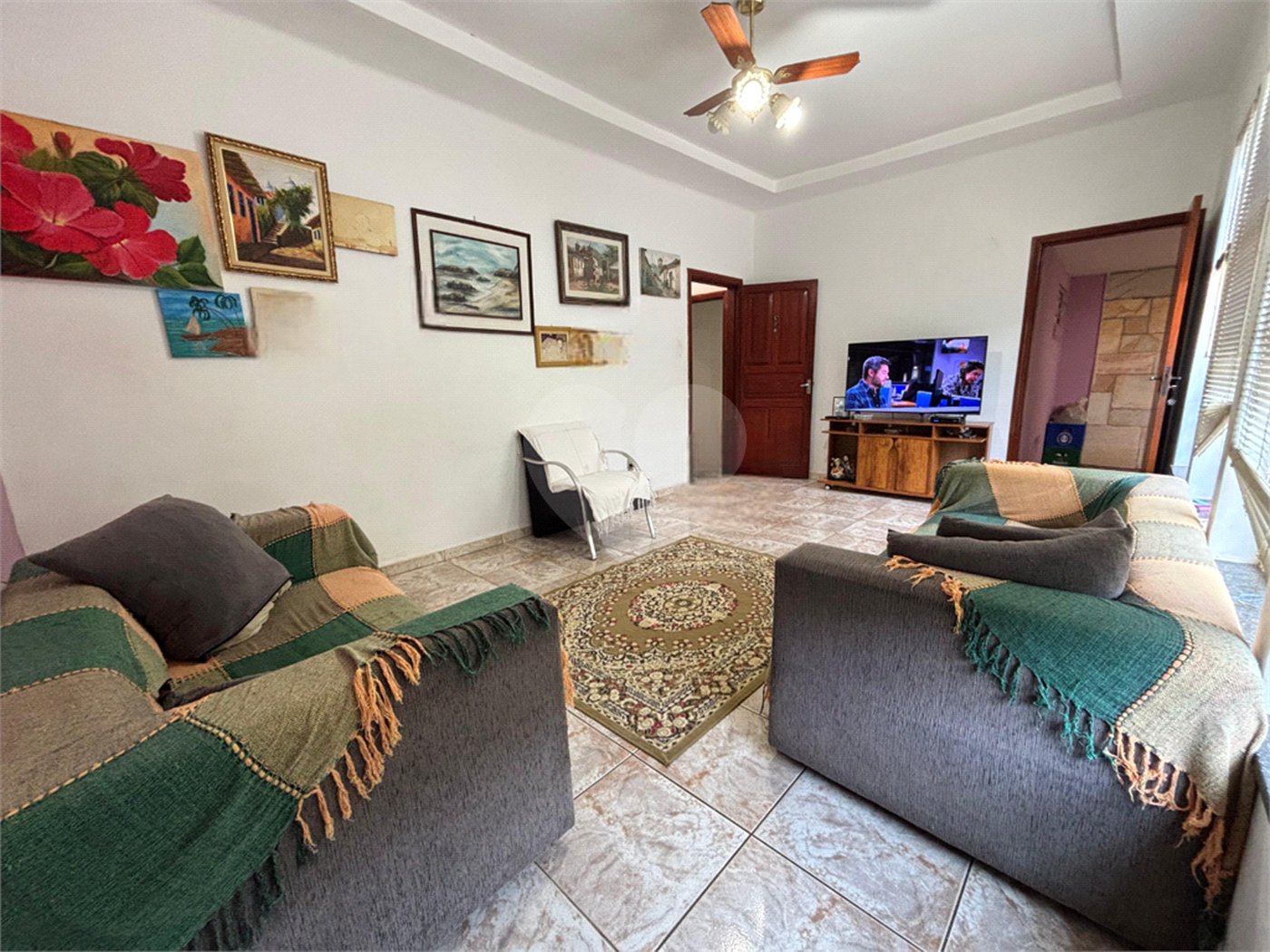 Casa à venda com 3 quartos, sendo 1 suíte,  em Jardim Itália, Itapetininga, SP