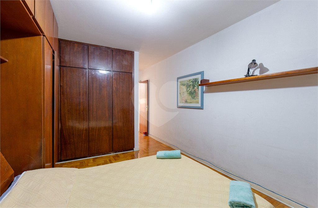Casa à venda com 3 quartos, sendo 1 suíte,  em Campo Belo, São Paulo, SP