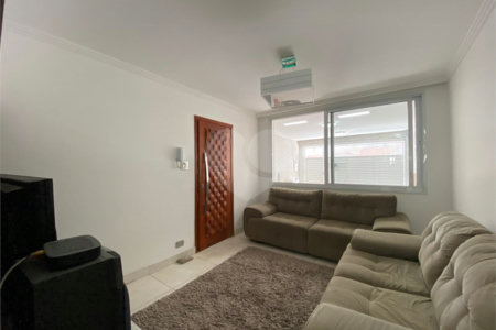 Casa para alugar com 3 quartos, sendo 2 suítes, em Vila Carrão, São Paulo, SP