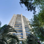 Apartamento à venda com 3 quartos, sendo 1 suíte, em Santo Amaro, São Paulo, SP