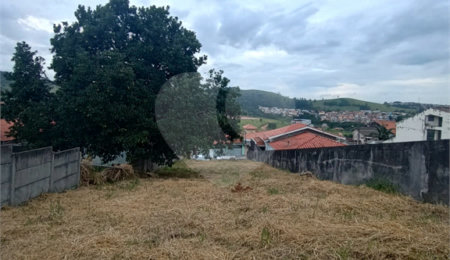 Terreno à venda no Centro, Bom Jesus dos Perdões, SP