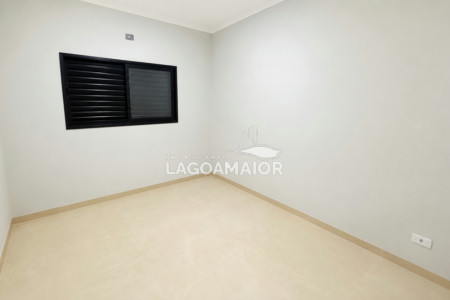 Casa à venda com 3 suítes em Residencial Costa Leste, Três Lagoas, MS