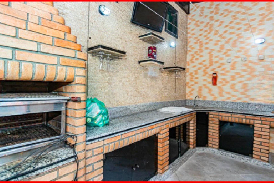 Sobrado à venda com 3 quartos, sendo 1 suíte, em Jaraguá, São Paulo, SP