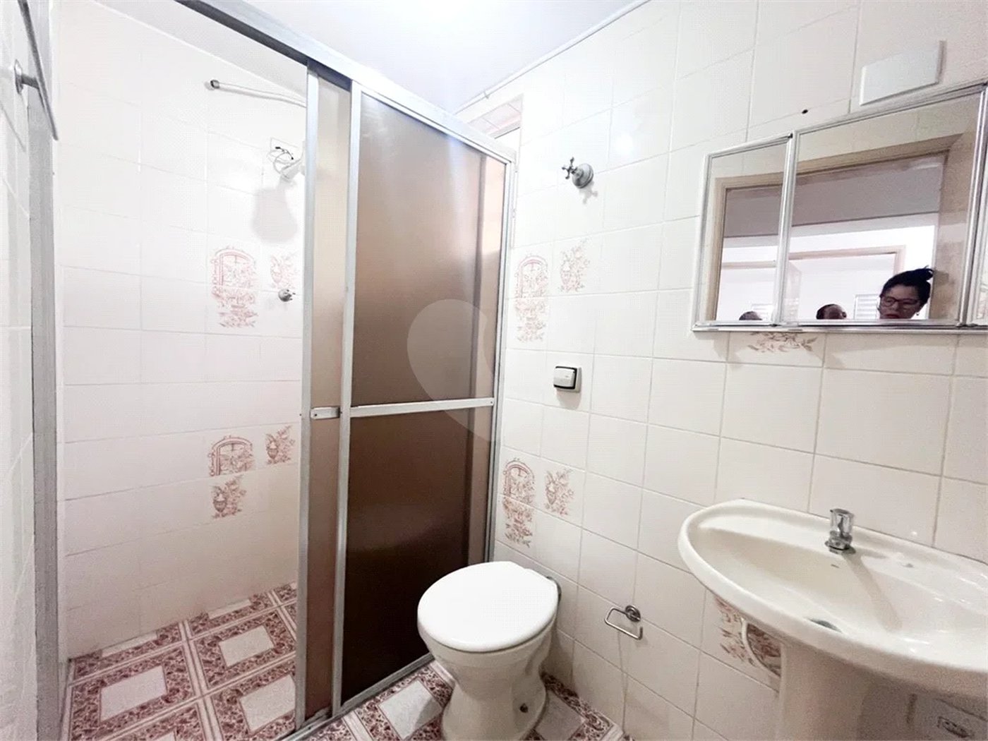 Casa à venda com 4 quartos, sendo 2 suítes, em Jardim São Paulo(zona Norte), São Paulo, SP