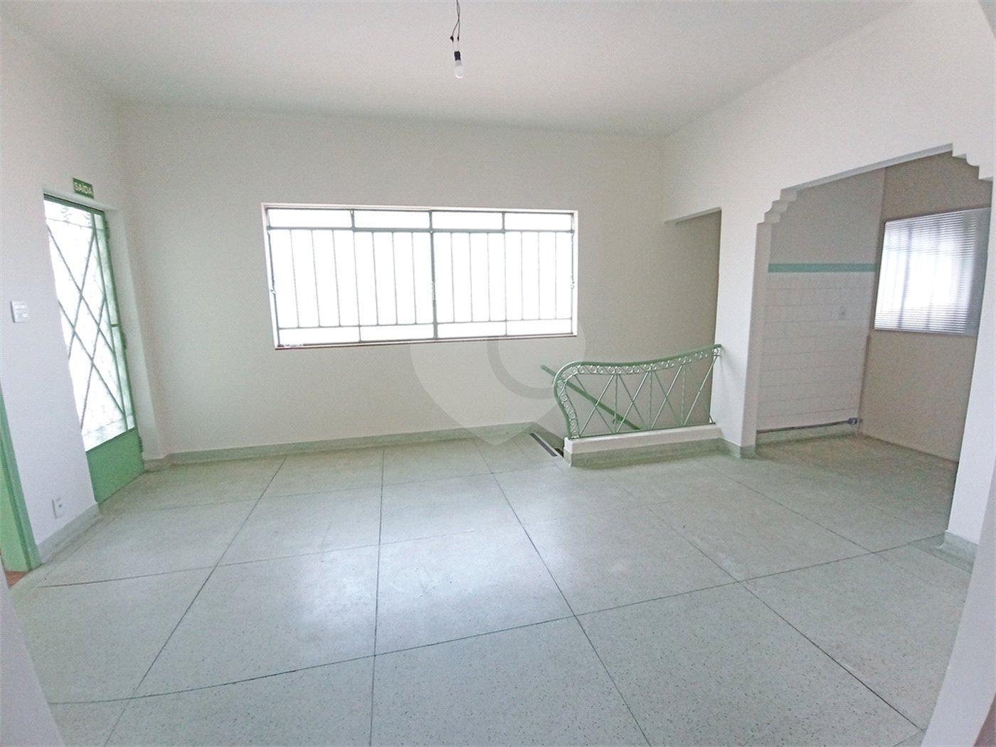 Casa à venda com 3 quartos no Centro, Vinhedo, SP