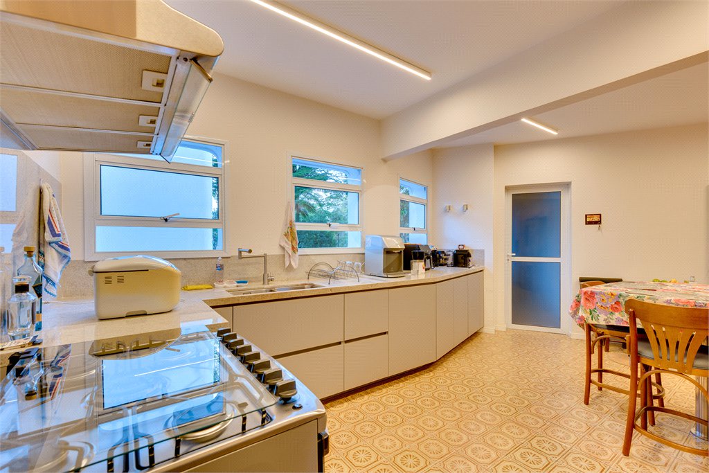 Apartamento à venda com 4 quartos, sendo 2 suítes, em Granja Julieta, São Paulo, SP