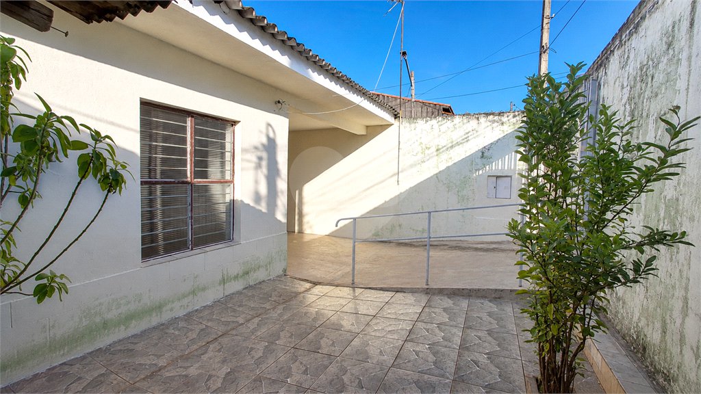 Casa à venda com 2 quartos, sendo 1 suíte,  em Jardim Archila, Votorantim, SP