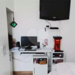 Apartamento à venda com 3 quartos, sendo 1 suíte, em Bom Retiro, São Paulo, SP