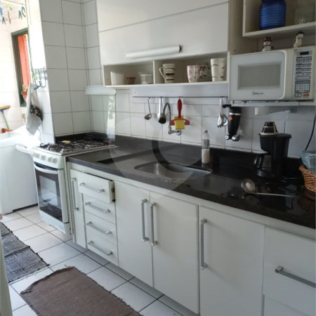 Apartamento à venda com 2 quartos em Vila Erna, São Paulo, SP