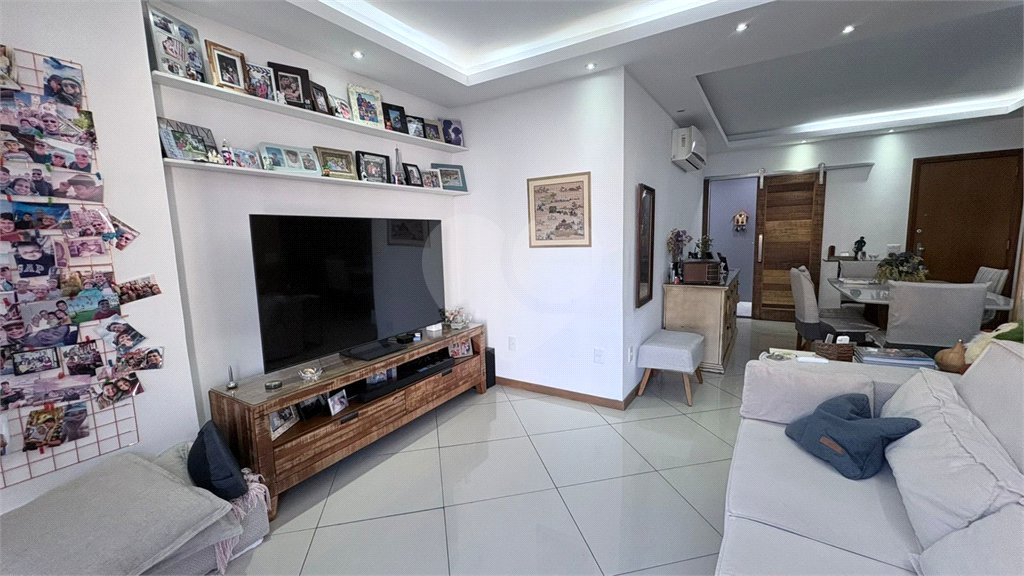 Apartamento à venda com 3 quartos, sendo 1 suíte,  em Tijuca, Rio de Janeiro, RJ