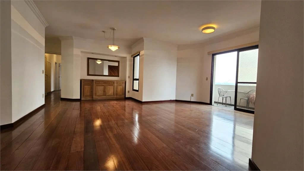 Apartamento à venda com 3 quartos, sendo 1 suíte, em Vila Leopoldina, São Paulo, SP
