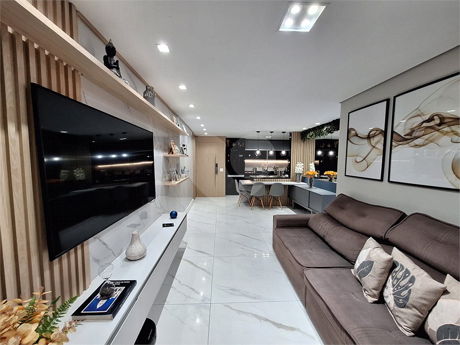 Apartamento à venda com 2 suítes em Vila Leonor, São Paulo, SP