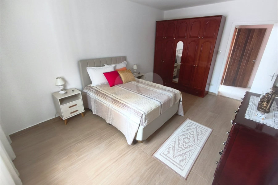 Sobrado à venda com 4 quartos, sendo 1 suíte,  em Vila Aurora (zona Norte), São Paulo, SP