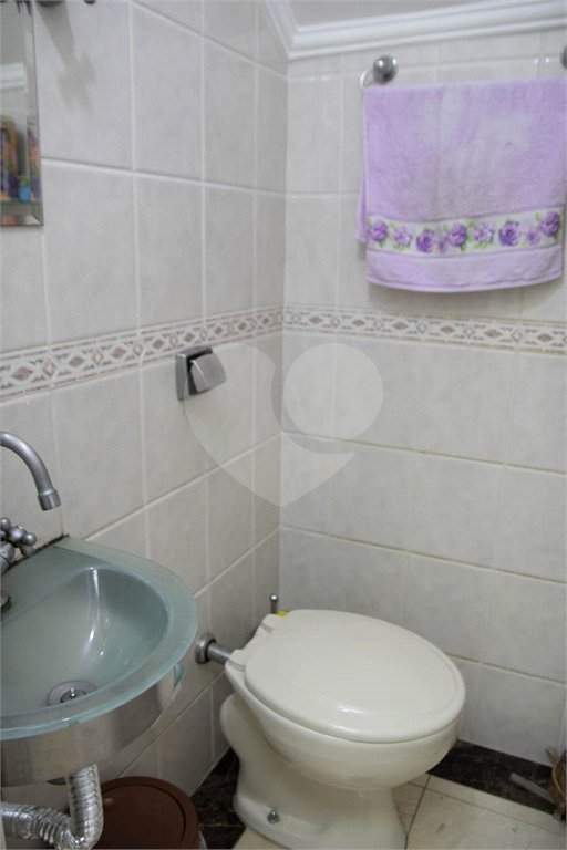 Casa à venda com 3 quartos, sendo 1 suíte, em Vila Gustavo, São Paulo, SP