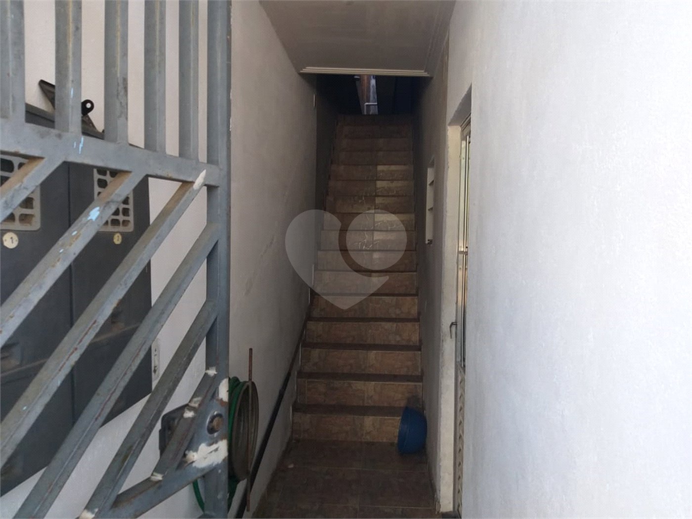 Sobrado à venda com 3 quartos, sendo 1 suíte, em Jardim Cruz do Corisco, São Paulo, SP