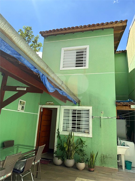 Sobrado à venda com 3 suítes em Vila Constança, São Paulo, SP