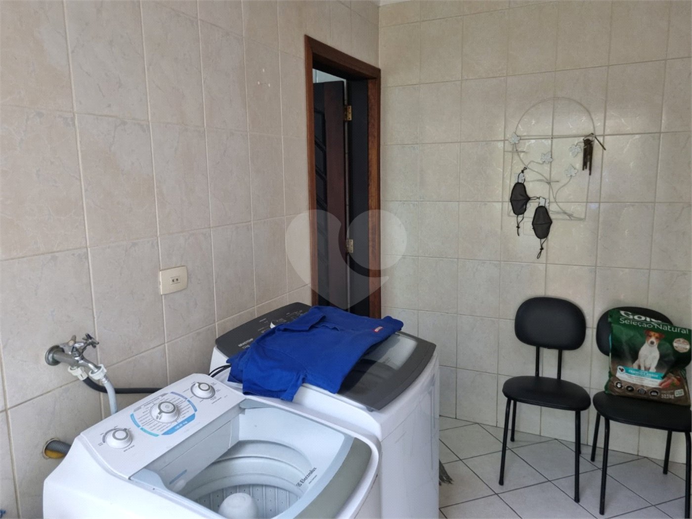 Sobrado à venda com 3 suítes em Vila Vitório Mazzei, São Paulo, SP
