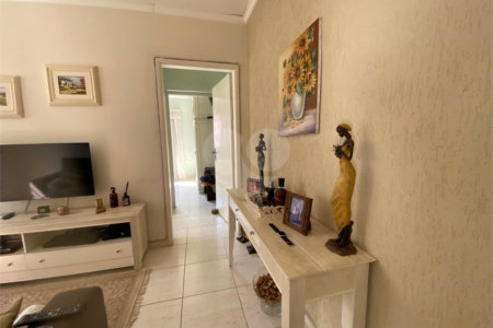 Sobrado à venda com 3 quartos, sendo 1 suíte,  em Vila Ipojuca, São Paulo, SP