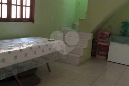 Casa à venda com 3 quartos, sendo 1 suíte,  em Jardim Valéria, Guarulhos, SP