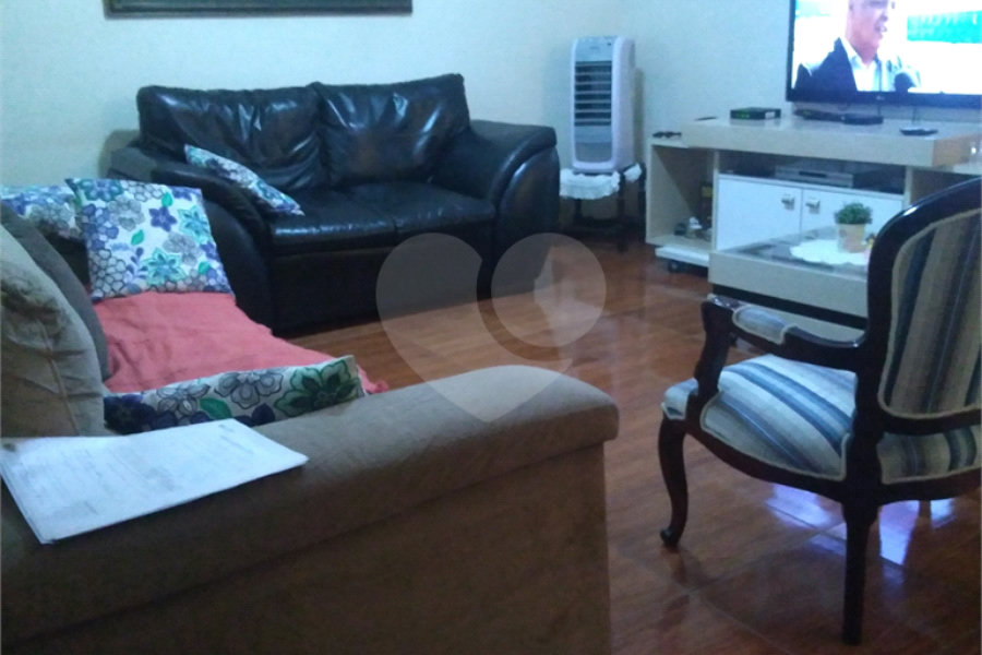 Sobrado à venda com 4 quartos, sendo 3 suítes, em Limão, São Paulo, SP