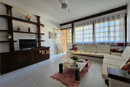 Casa em condomínio à venda com 2 quartos, sendo 1 suíte,  em Geribá, Armação dos Búzios, RJ