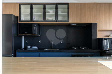 Apartamento à venda com 3 quartos, sendo 1 suíte,  em Alto da Lapa, São Paulo, SP