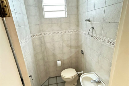 Casa à venda com 3 quartos, sendo 1 suíte, em Jardim Trussardi, São Paulo, SP