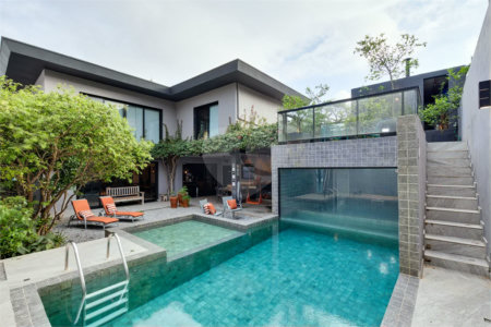Casa à venda com 4 suítes em Granja Julieta, São Paulo, SP