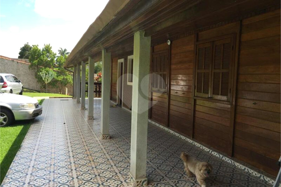 Casa à venda com 4 quartos, sendo 1 suíte, em Vila Machado, Mairiporã, SP