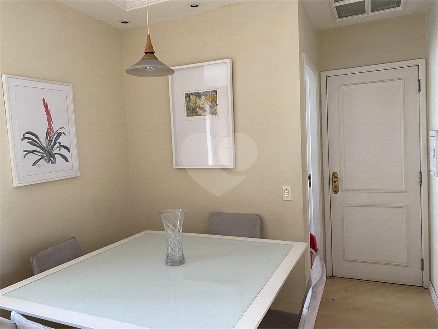 Apartamento para alugar com 2 quartos, sendo 1 suíte, em Santana, São Paulo, SP