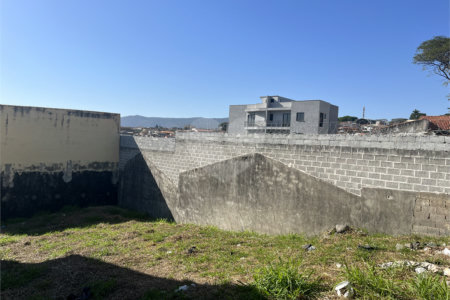 Terreno à venda em Jardim Alvinópolis, Atibaia, SP