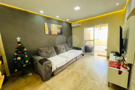 Casa à venda com 3 quartos, sendo 1 suíte, no condomínio Maggiori, Sorocaba - SP