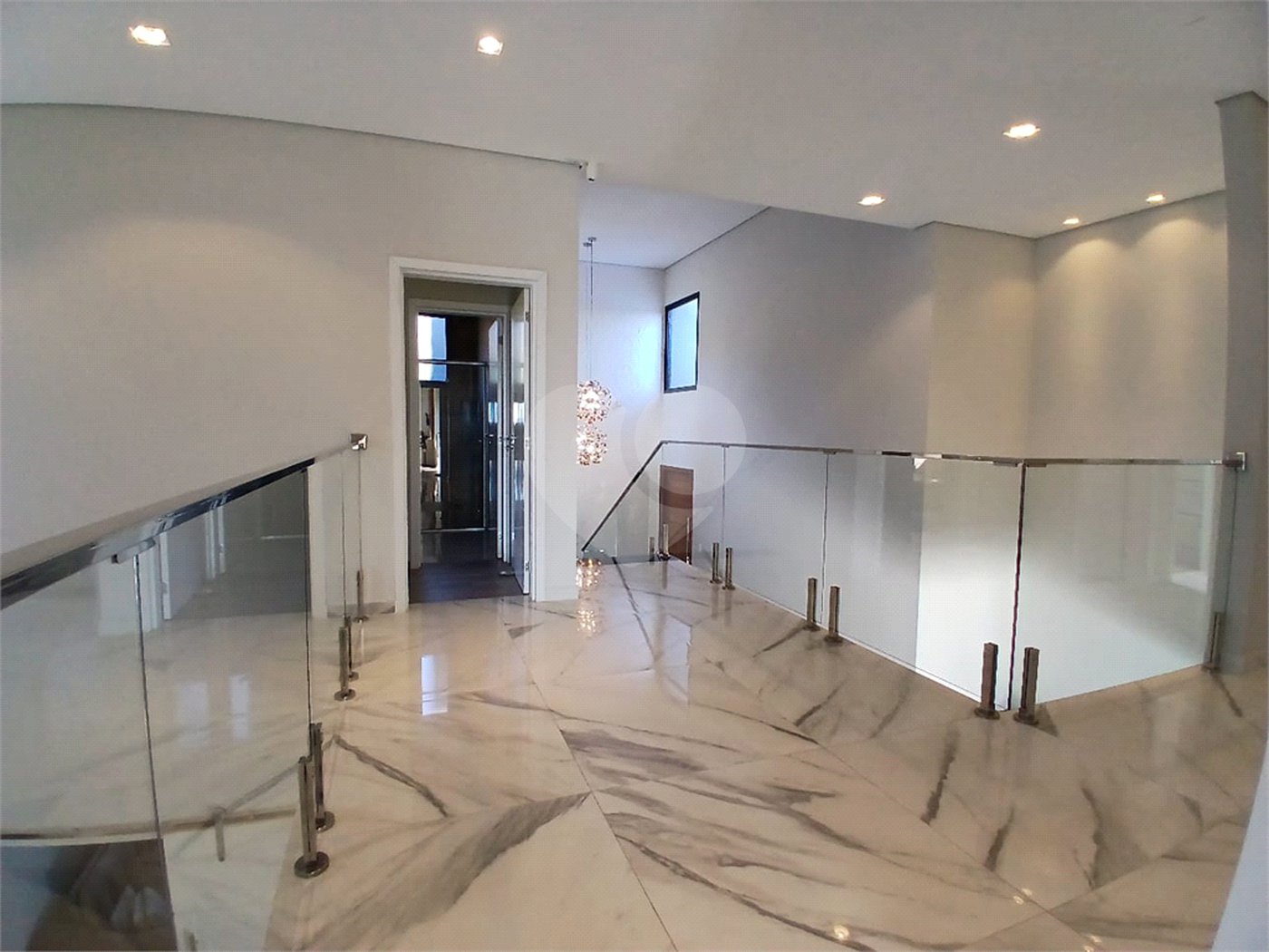 Casa à venda com 4 suítes no condomínio Porto Atibaia, Atibaia - SP