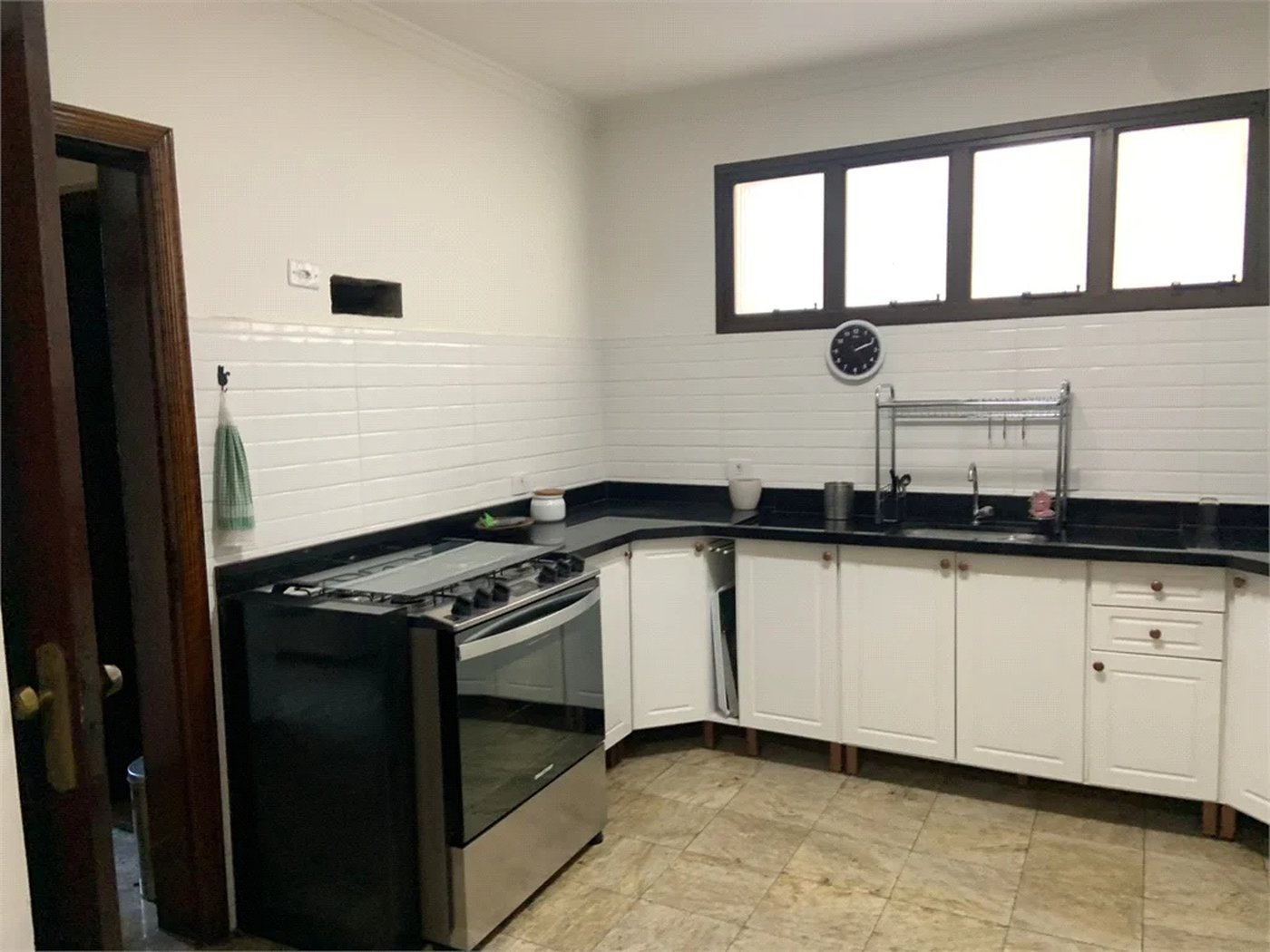 Apartamento à venda com 4 quartos, sendo 3 suítes,  em Pinheiros, São Paulo, SP