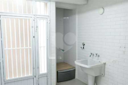 Casa à venda com 3 quartos, sendo 2 suítes, em Santana, São Paulo, SP