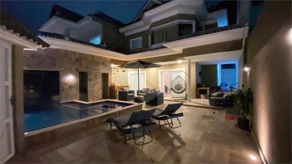 Casa à venda com 3 suítes no condomínio Atlantico Sul, Rio de Janeiro - RJ