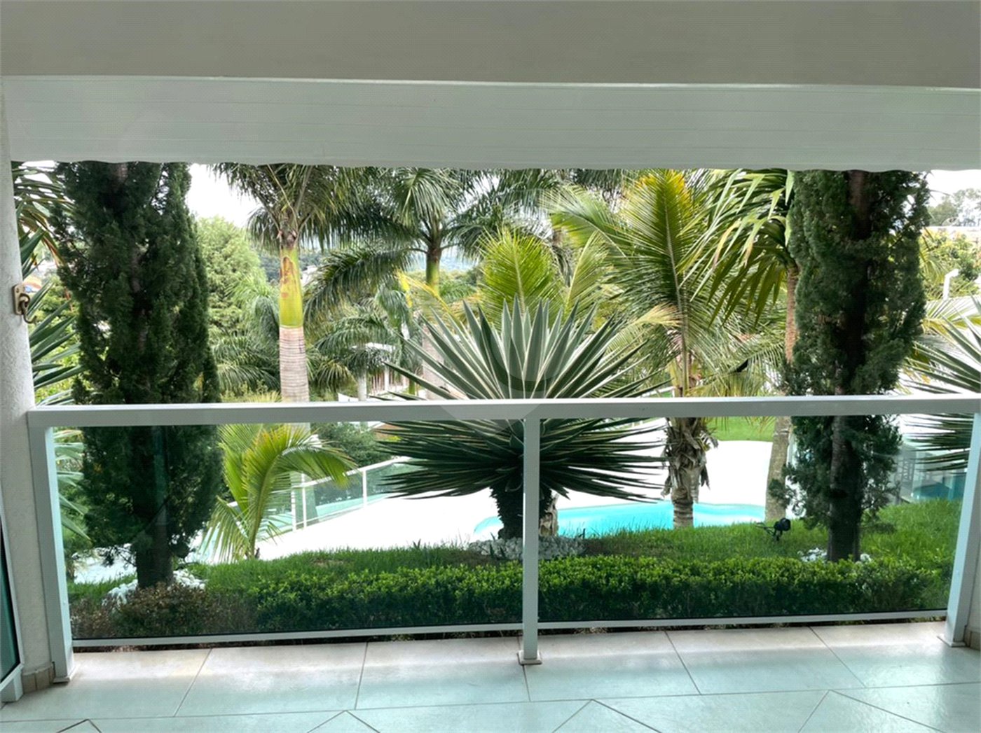 Casa à venda com 4 suítes em Alpes de Caieiras, Caieiras, SP