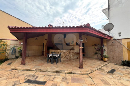Casa à venda com 4 quartos, sendo 2 suítes,  no condomínio Granja Olga Ii, Sorocaba - SP