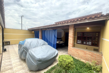 Casa à venda com 3 quartos, sendo 1 suíte, em Parque Bela Vista, Votorantim, SP