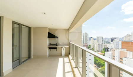 Apartamento à venda com 4 quartos, sendo 3 suítes, em Campo Belo, São Paulo, SP