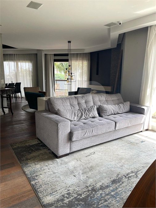 Apartamento à venda ou para alugar com 4 quartos, sendo 3 suítes,  em Jardim Anália Franco, São Paulo, SP