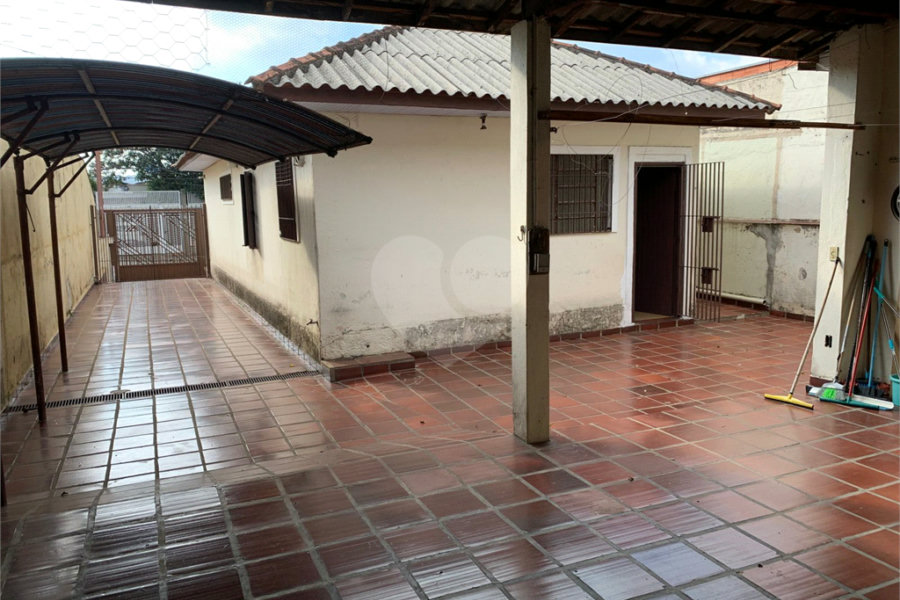 Sobrado à venda com 3 quartos no Brasilândia, São Paulo, SP