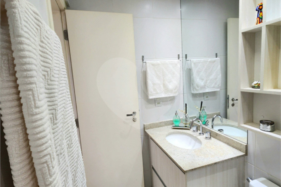 Apartamento à venda com 3 quartos, sendo 1 suíte, em Ipiranga, São Paulo, SP