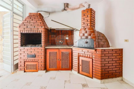 Casa à venda com 3 quartos, sendo 2 suítes, em VILA SÔNIA, São Paulo, SP