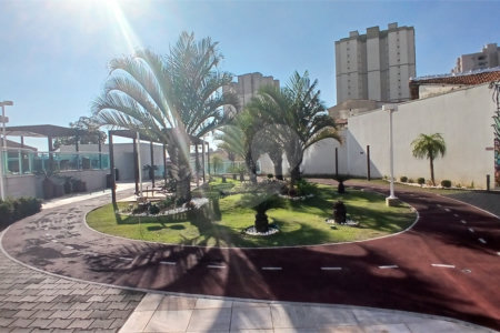 Apartamento à venda com 2 suítes em Parque Bandeirante, Santo André, SP