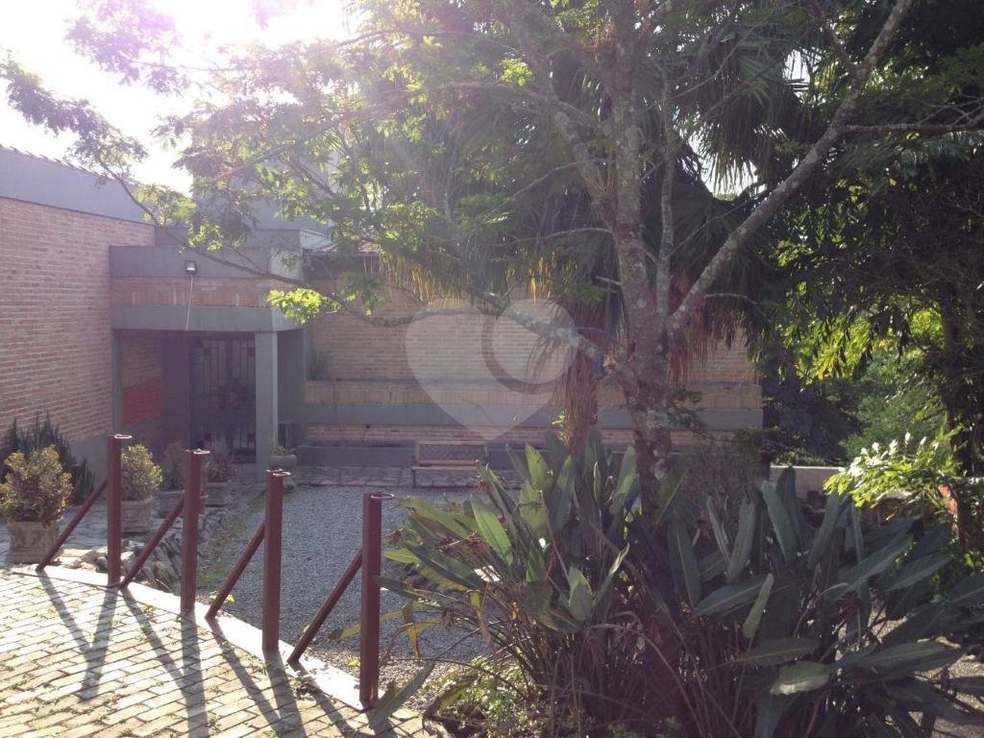 Sobrado à venda com 4 quartos, sendo 2 suítes, em Jaraguá, São Paulo, SP